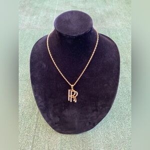 Gold double r necklace